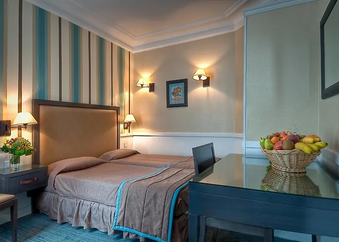 Elysees Apartments